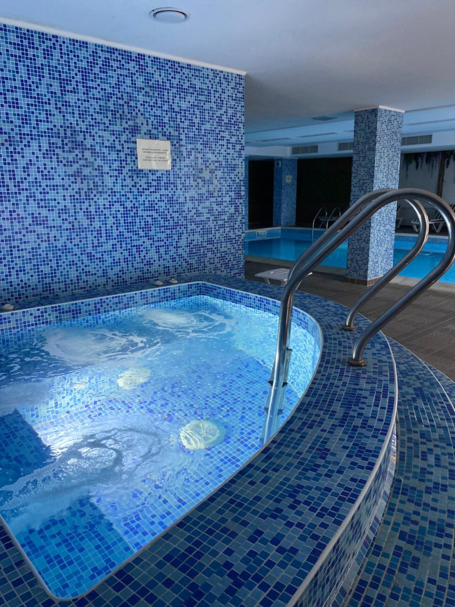 Nero Aparthotel Pamporovo Buitenkant foto